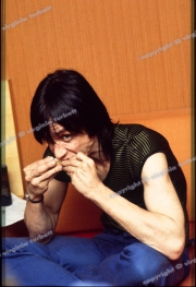 Iggy Pop in Manchester hotel room February 1980