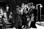 Fl1249_fr14a_15_Rik_Mayall_Madness_Young_Ones